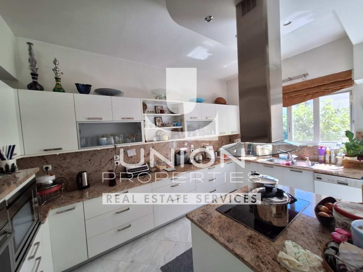 Property thumbnail 4