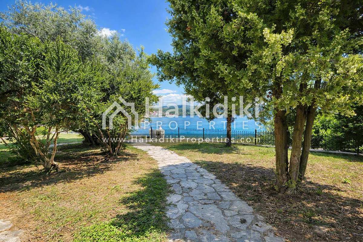 Property thumbnail 3