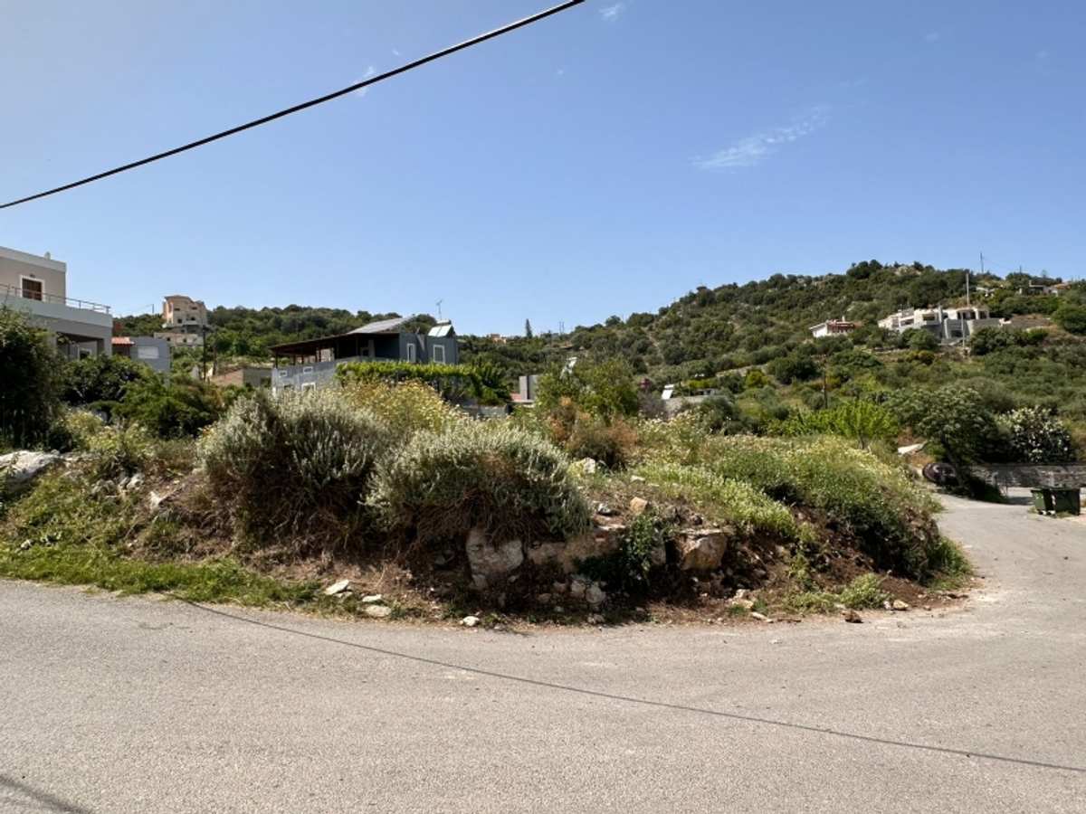 Property thumbnail 2