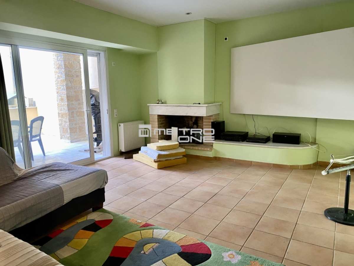 Property thumbnail 4