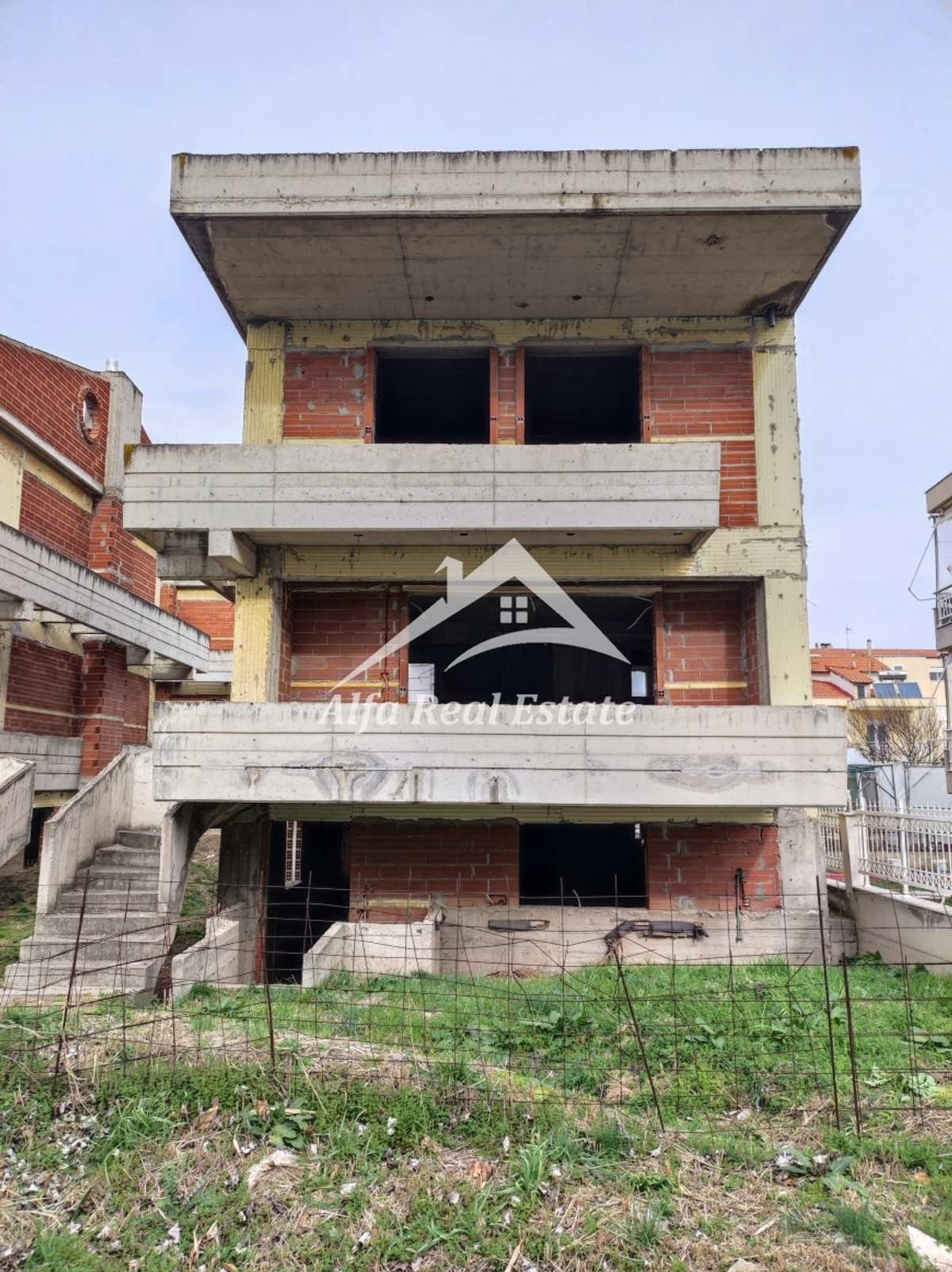 Property thumbnail 2