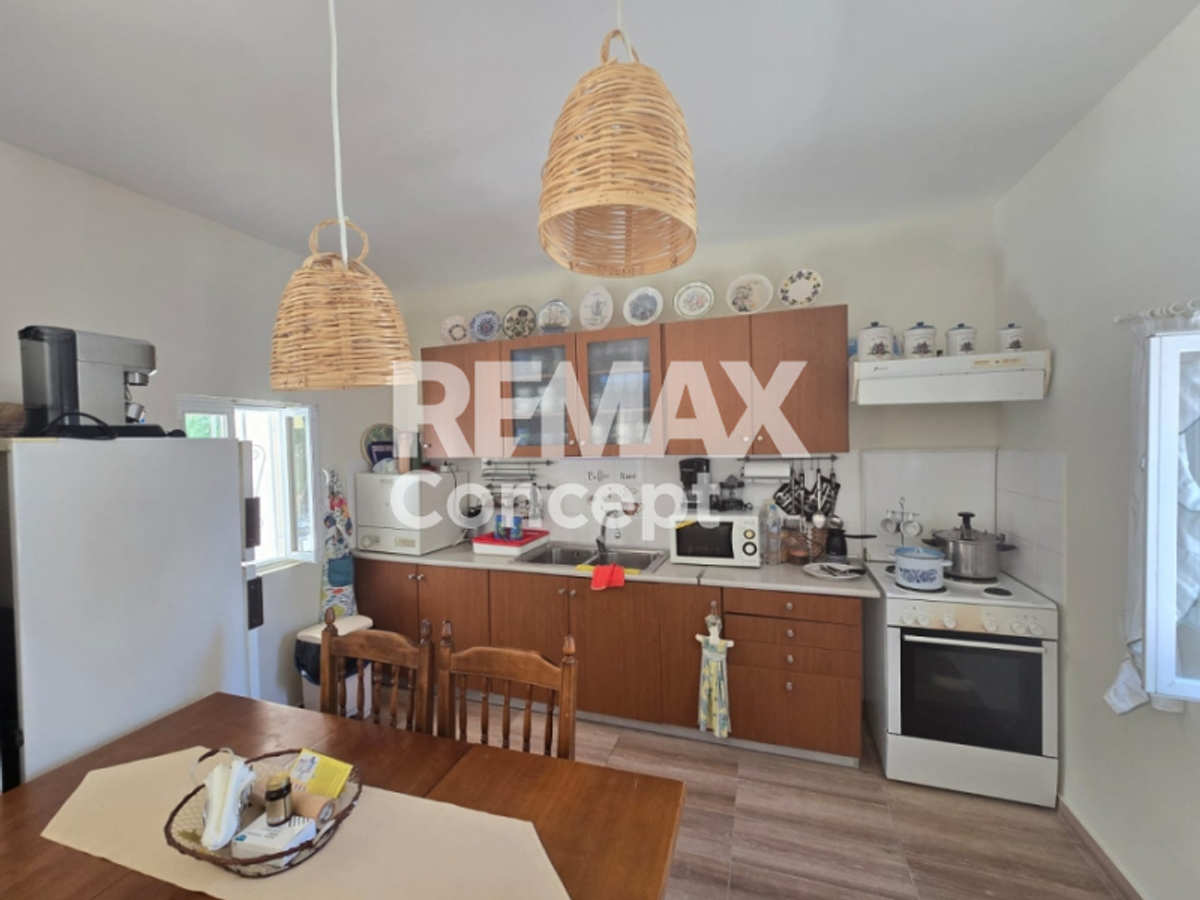 Property thumbnail 2