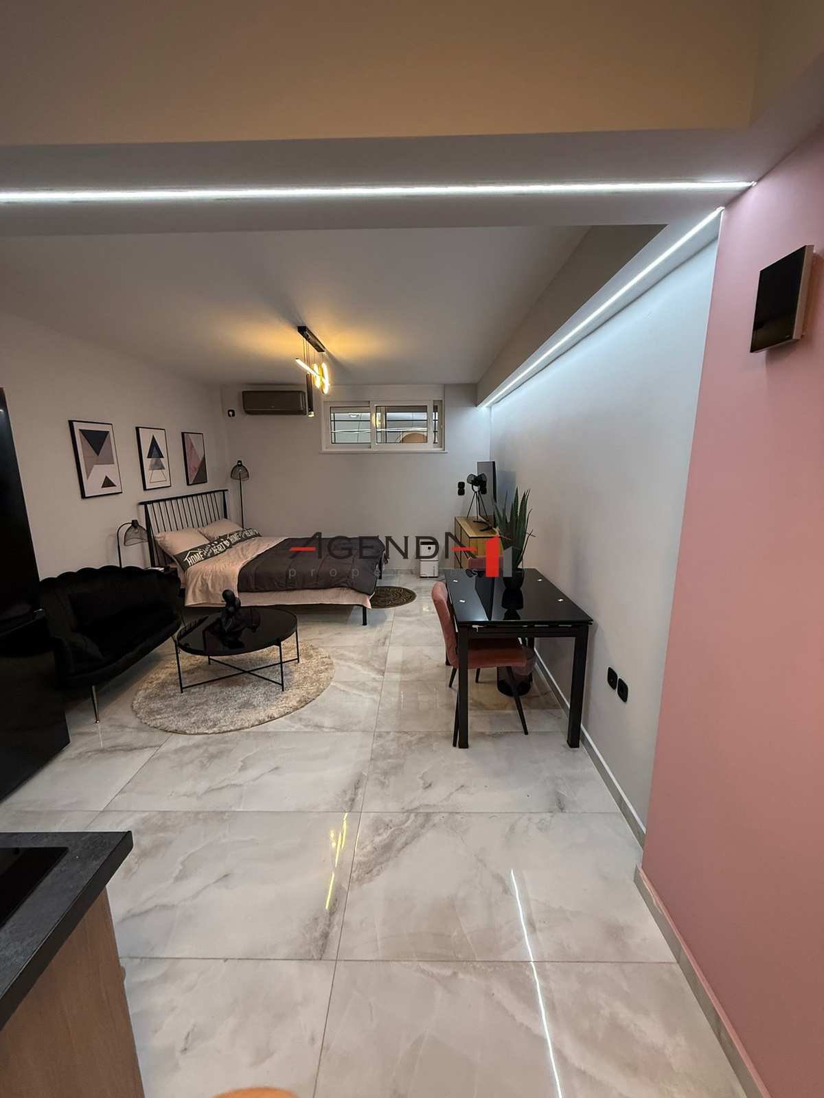 Property thumbnail 3