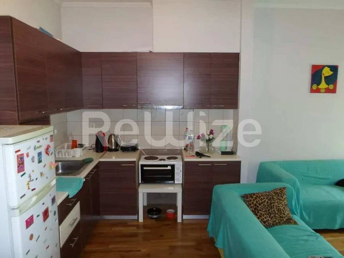 Property thumbnail 3