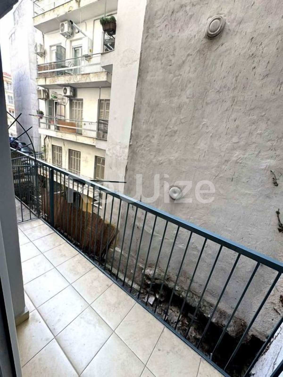 Property thumbnail 2