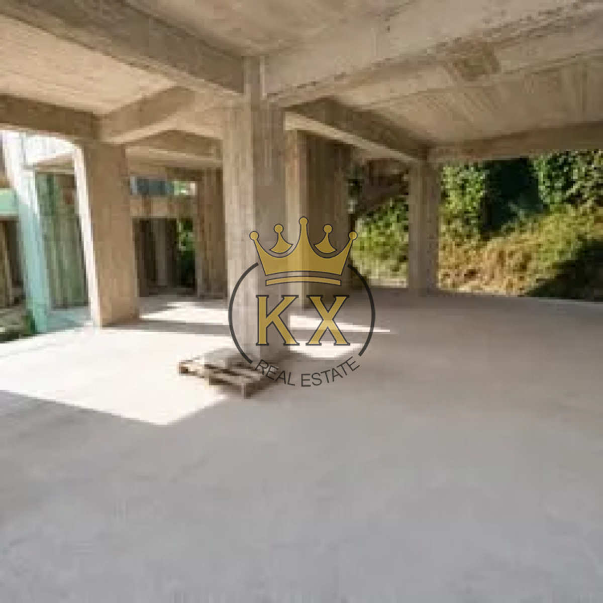 Property thumbnail 2