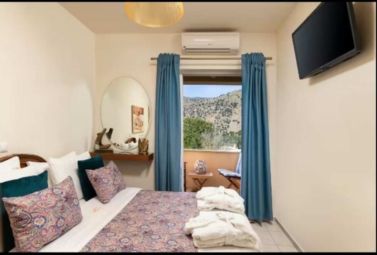 Property thumbnail 3