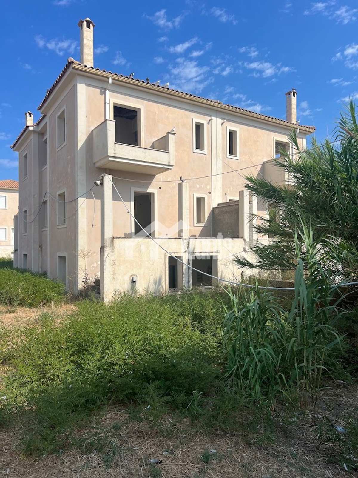 Property thumbnail 2