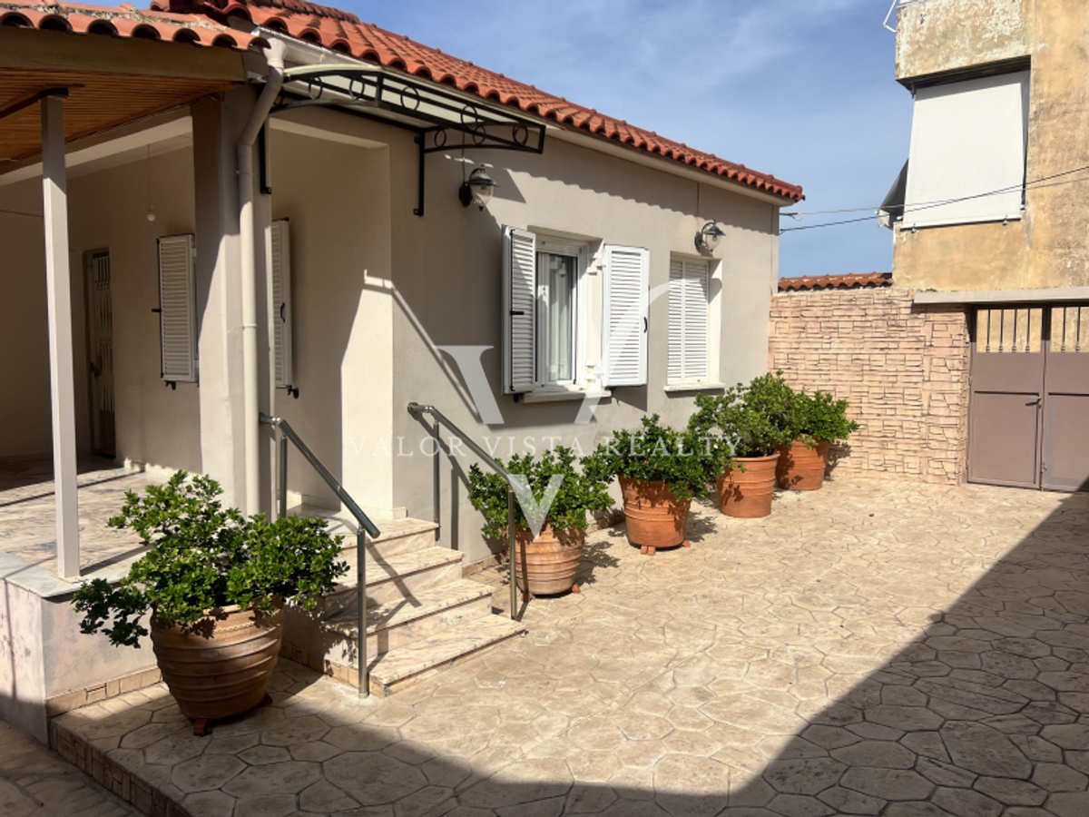 Property thumbnail 3