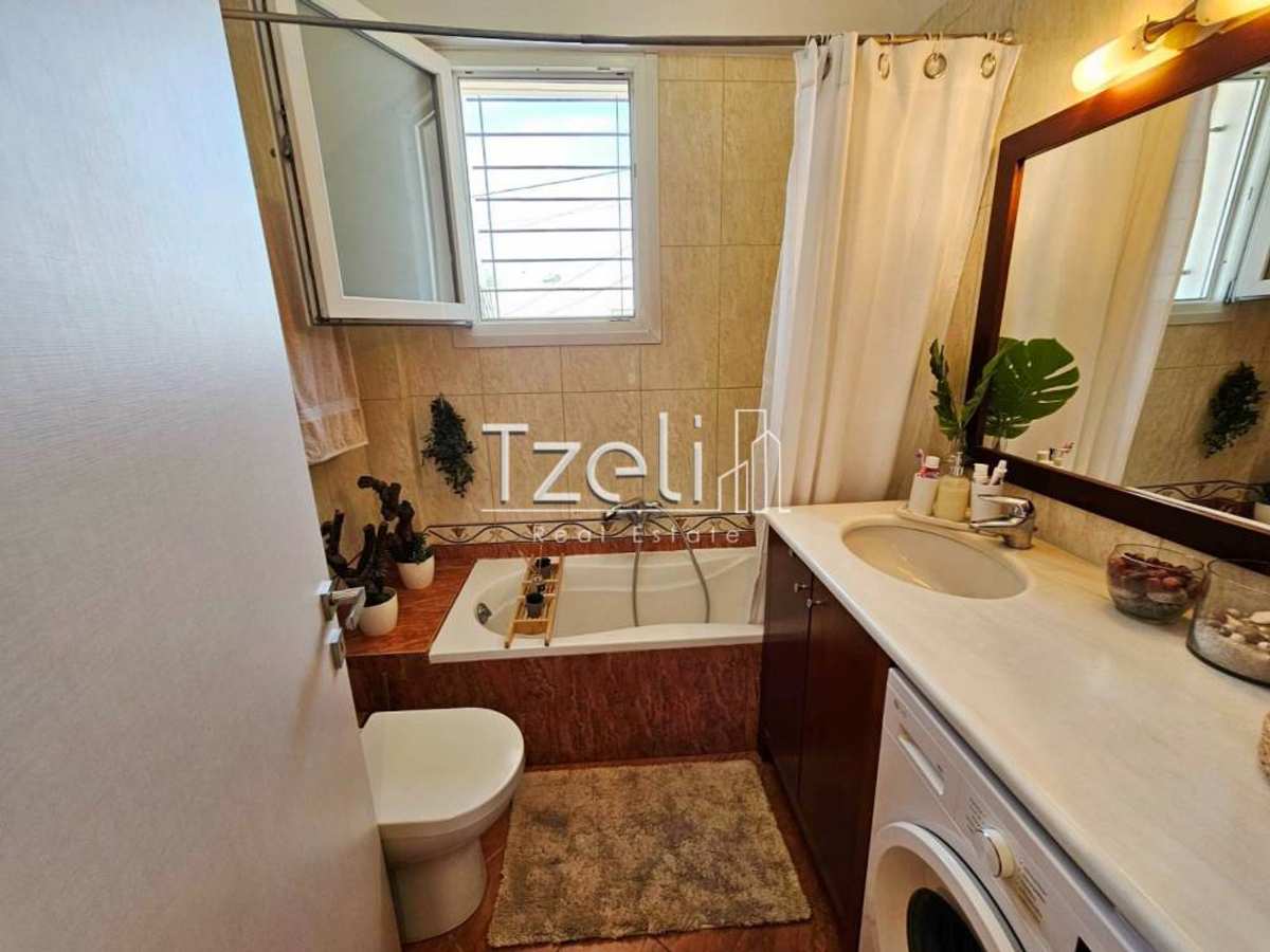 Property thumbnail 4