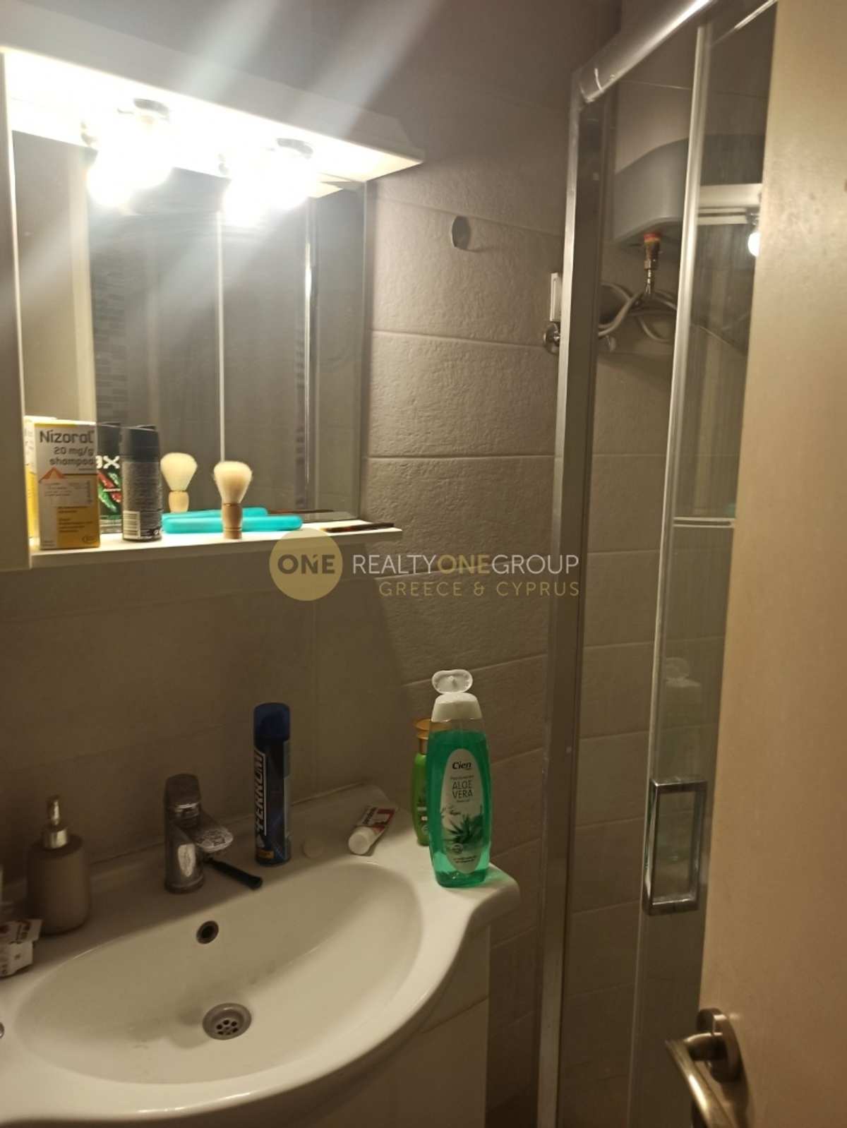 Property thumbnail 2