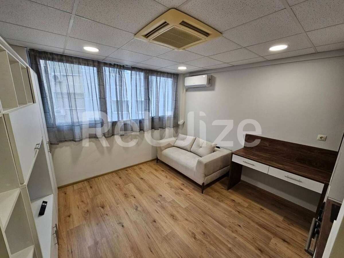 Property thumbnail 2