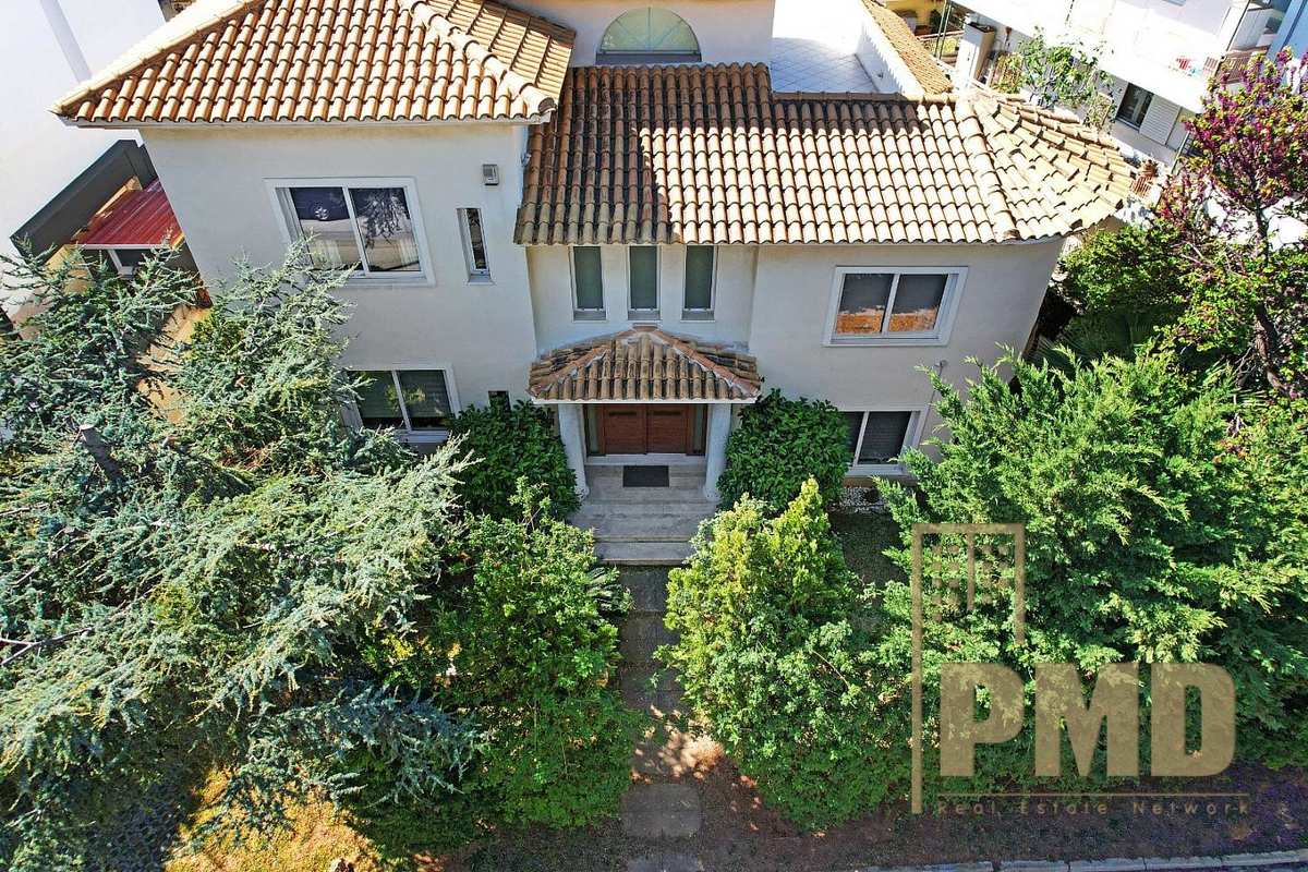Property thumbnail 3
