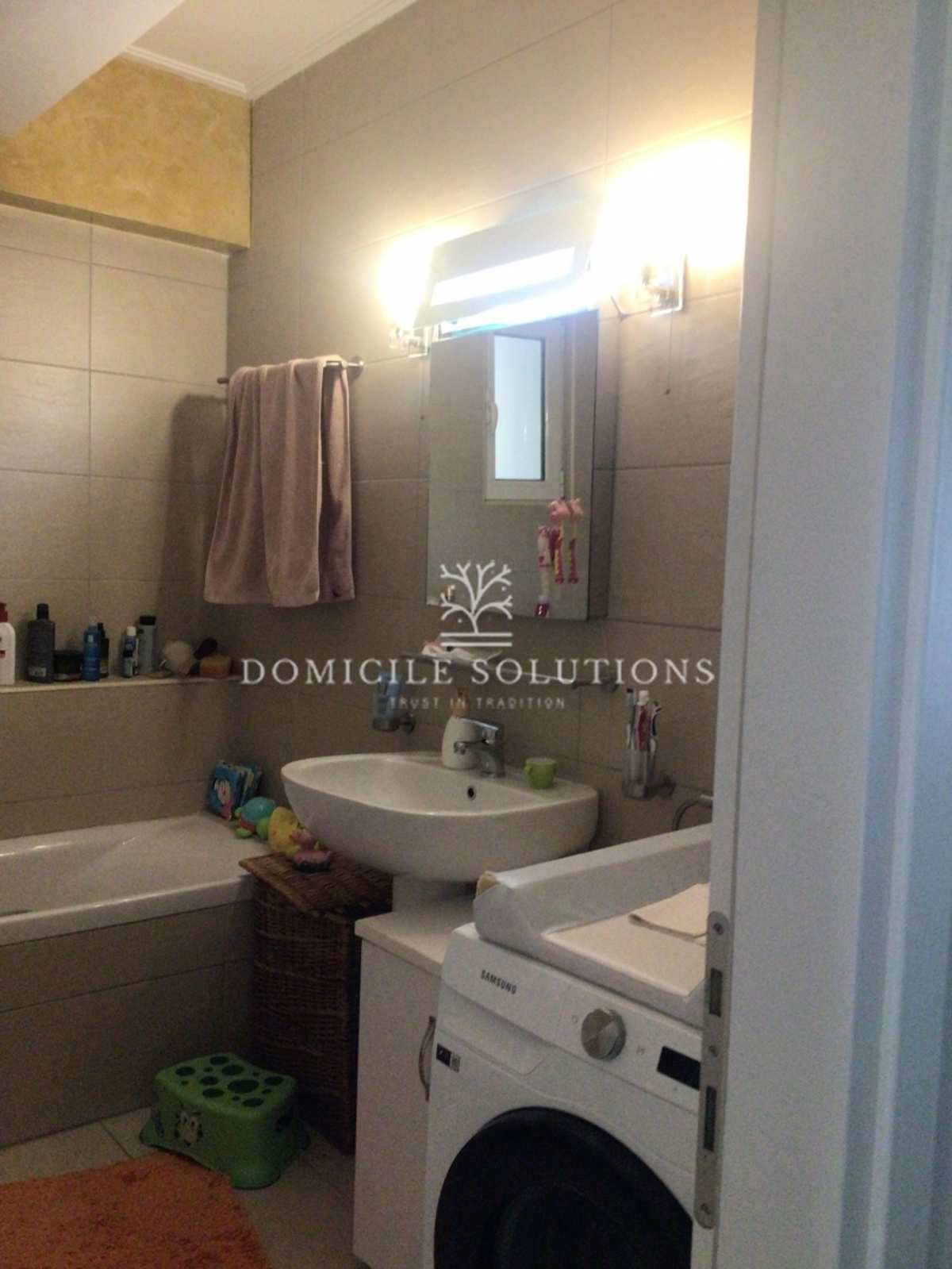 Property thumbnail 3
