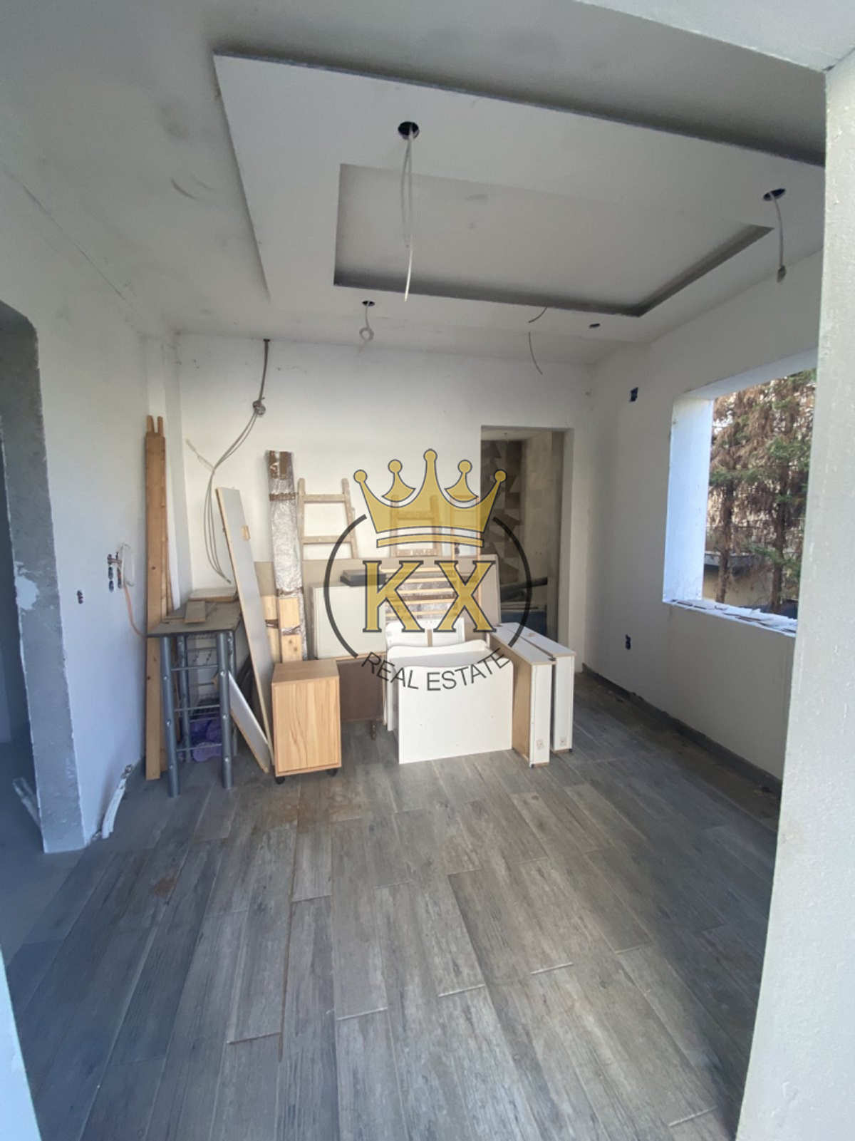 Property thumbnail 3