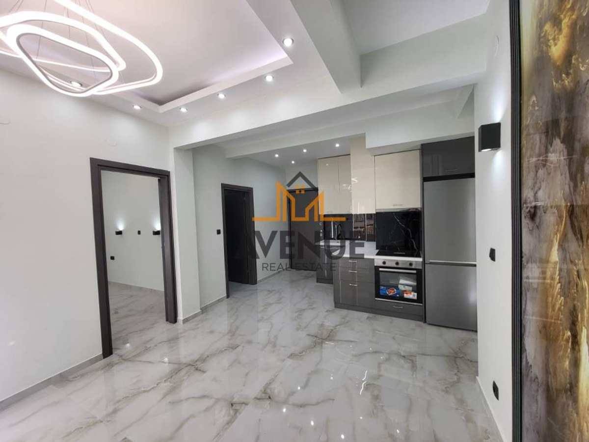 Property thumbnail 2