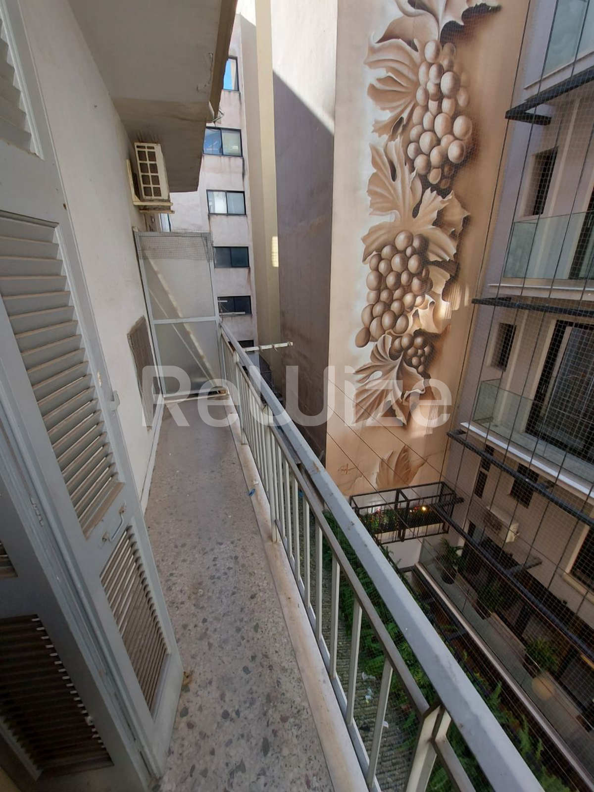 Property thumbnail 3