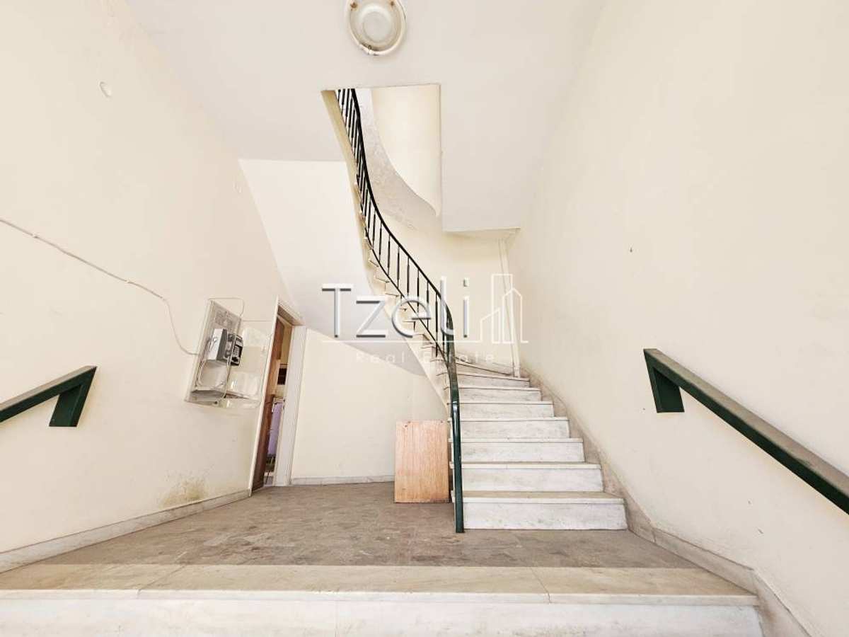 Property thumbnail 2