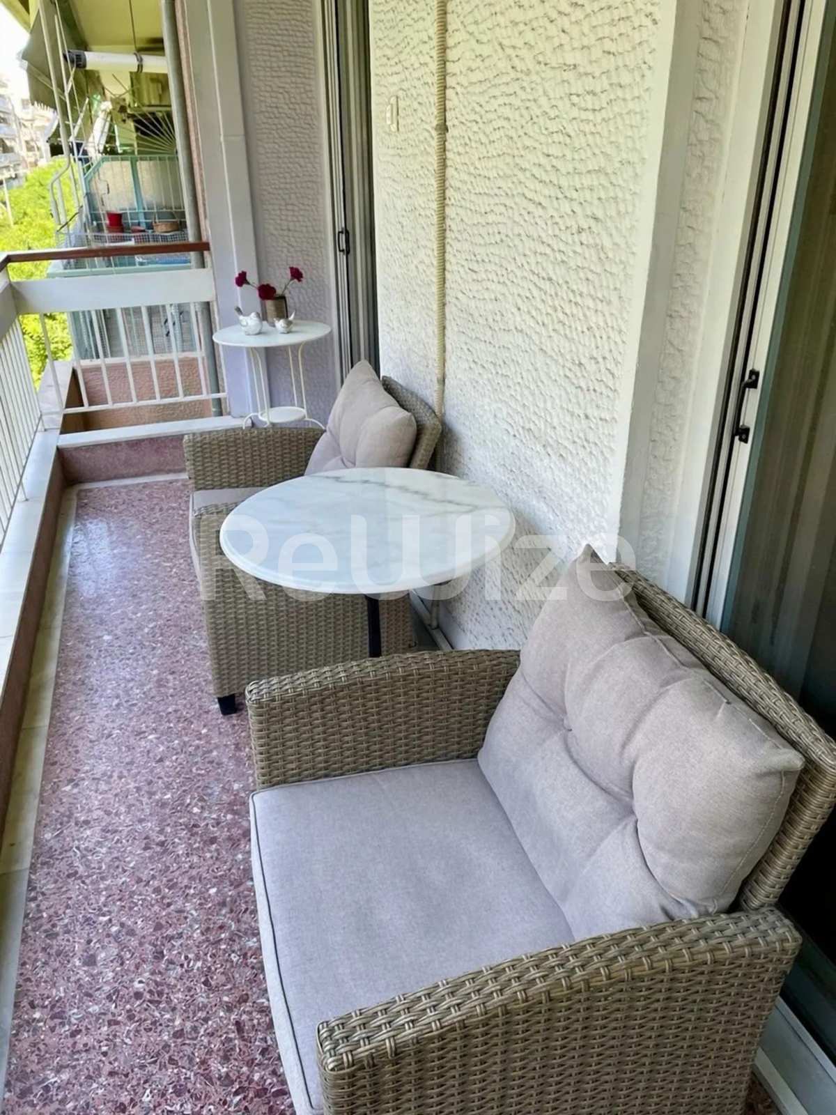 Property thumbnail 2