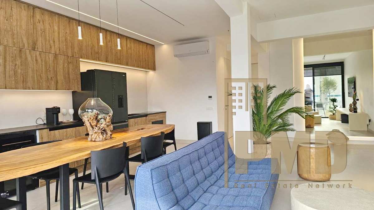 Property thumbnail 4