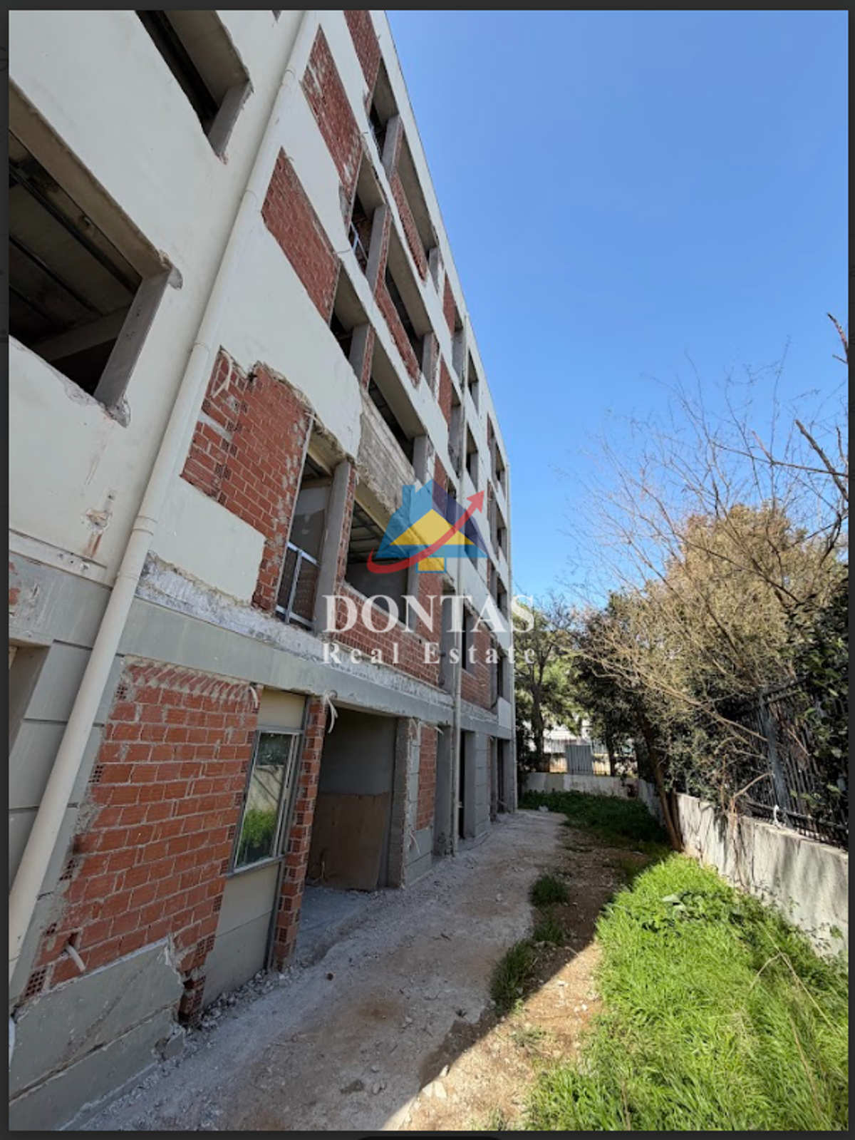 Property thumbnail 2