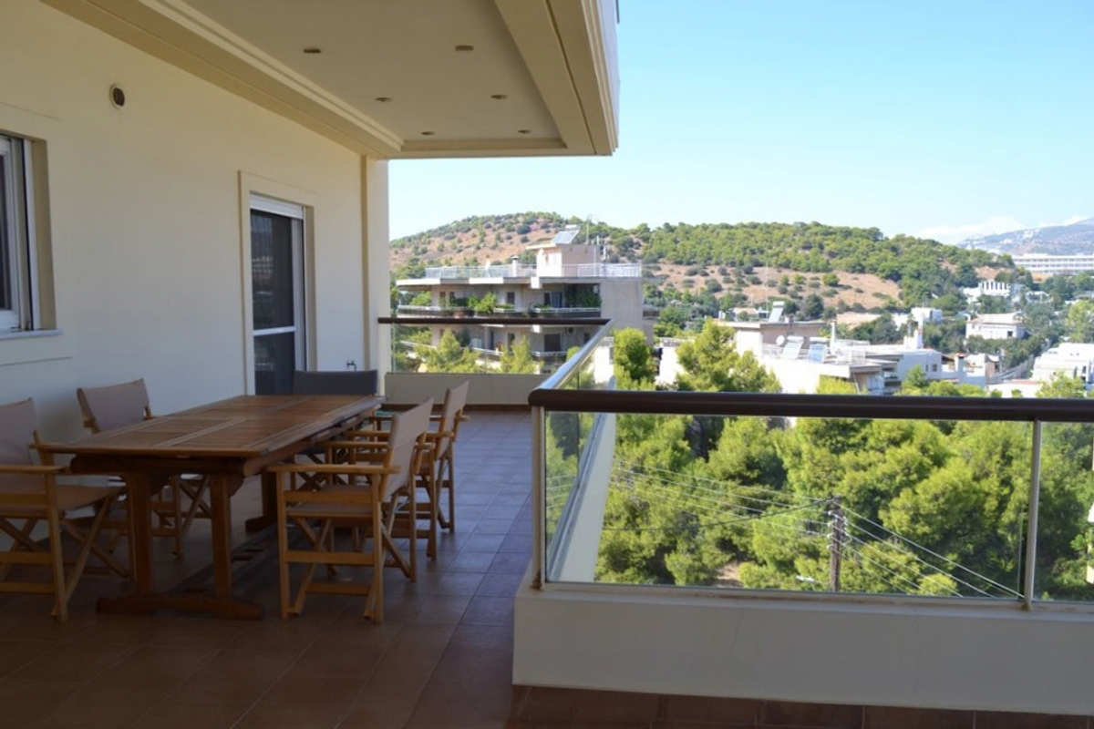 Property thumbnail 2