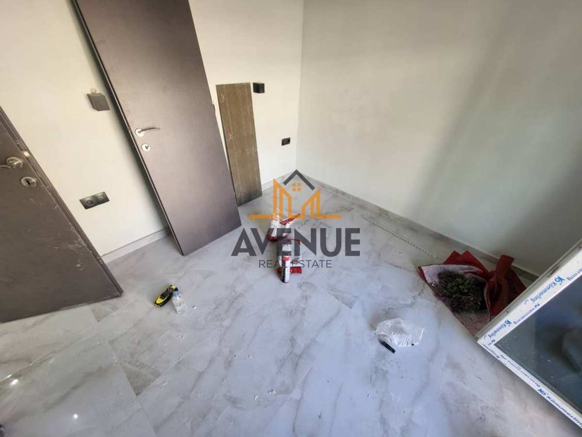 Property thumbnail 3