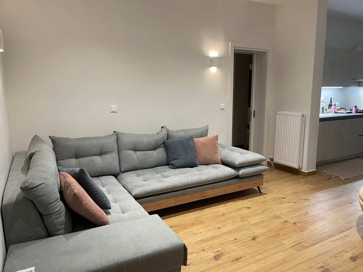 Property thumbnail 2
