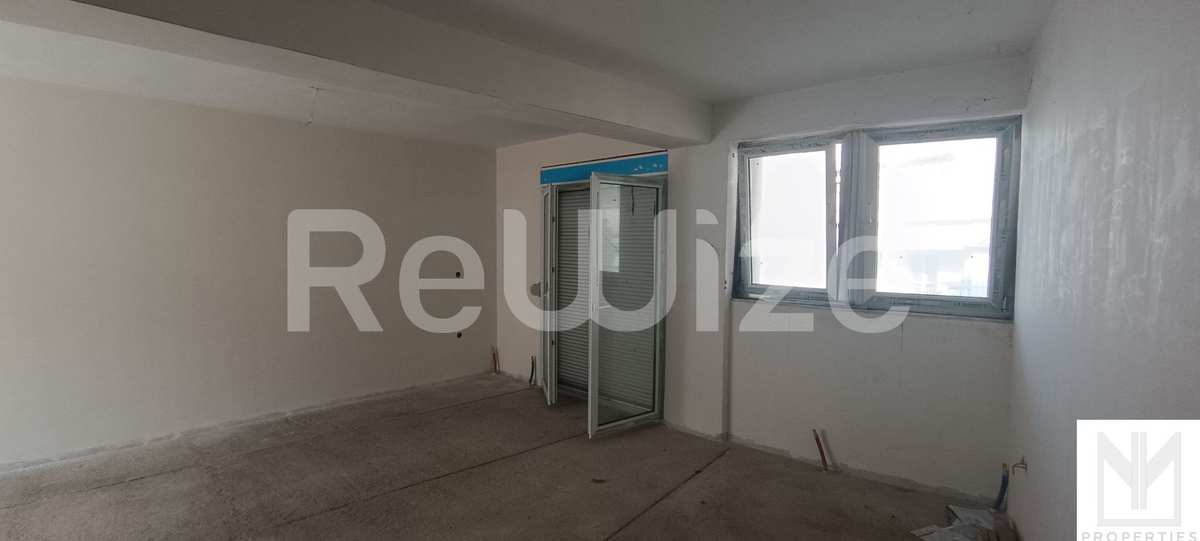 Property thumbnail 3