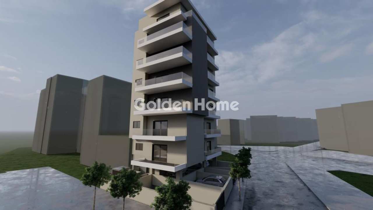Image 0 of 3