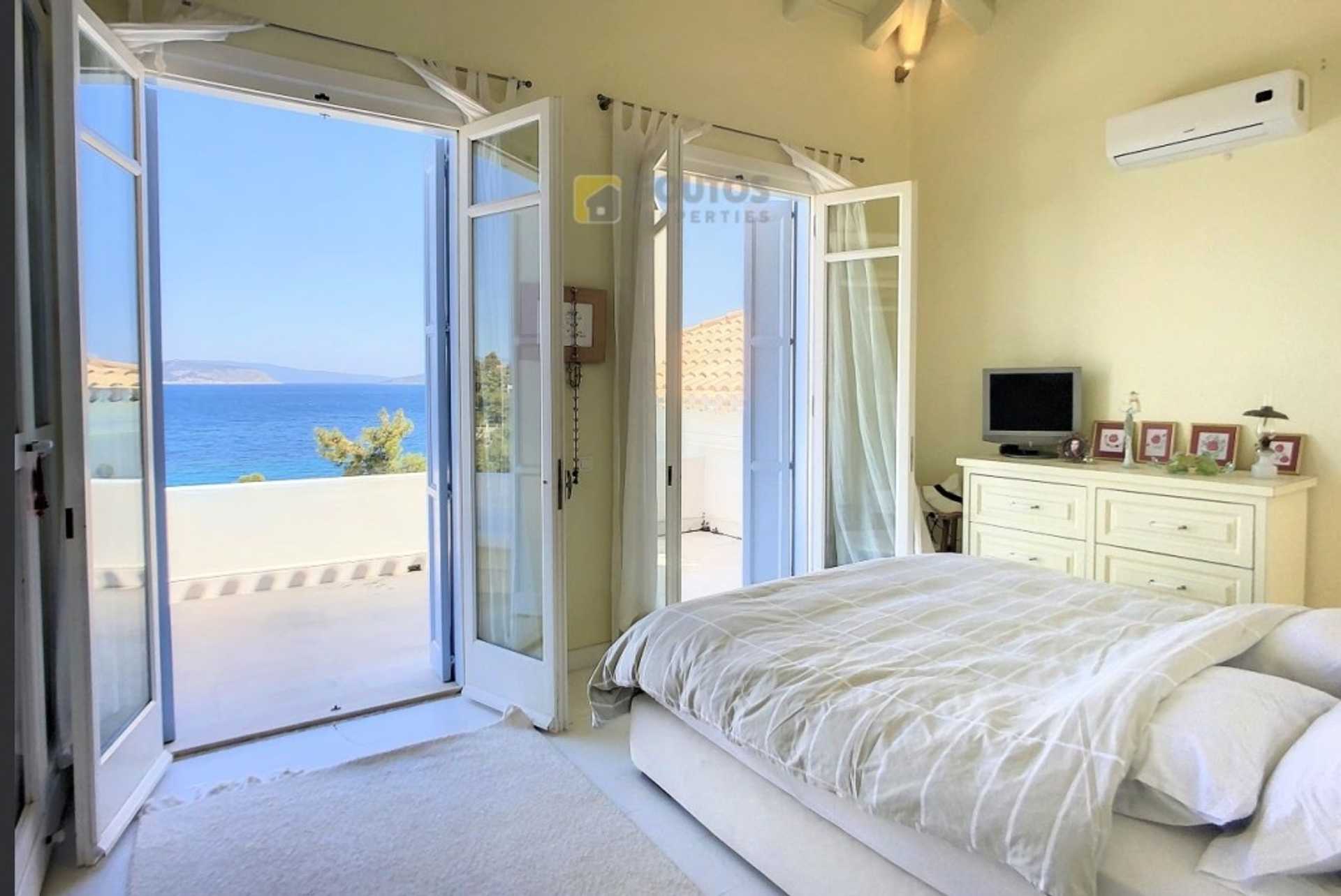 Property thumbnail 3