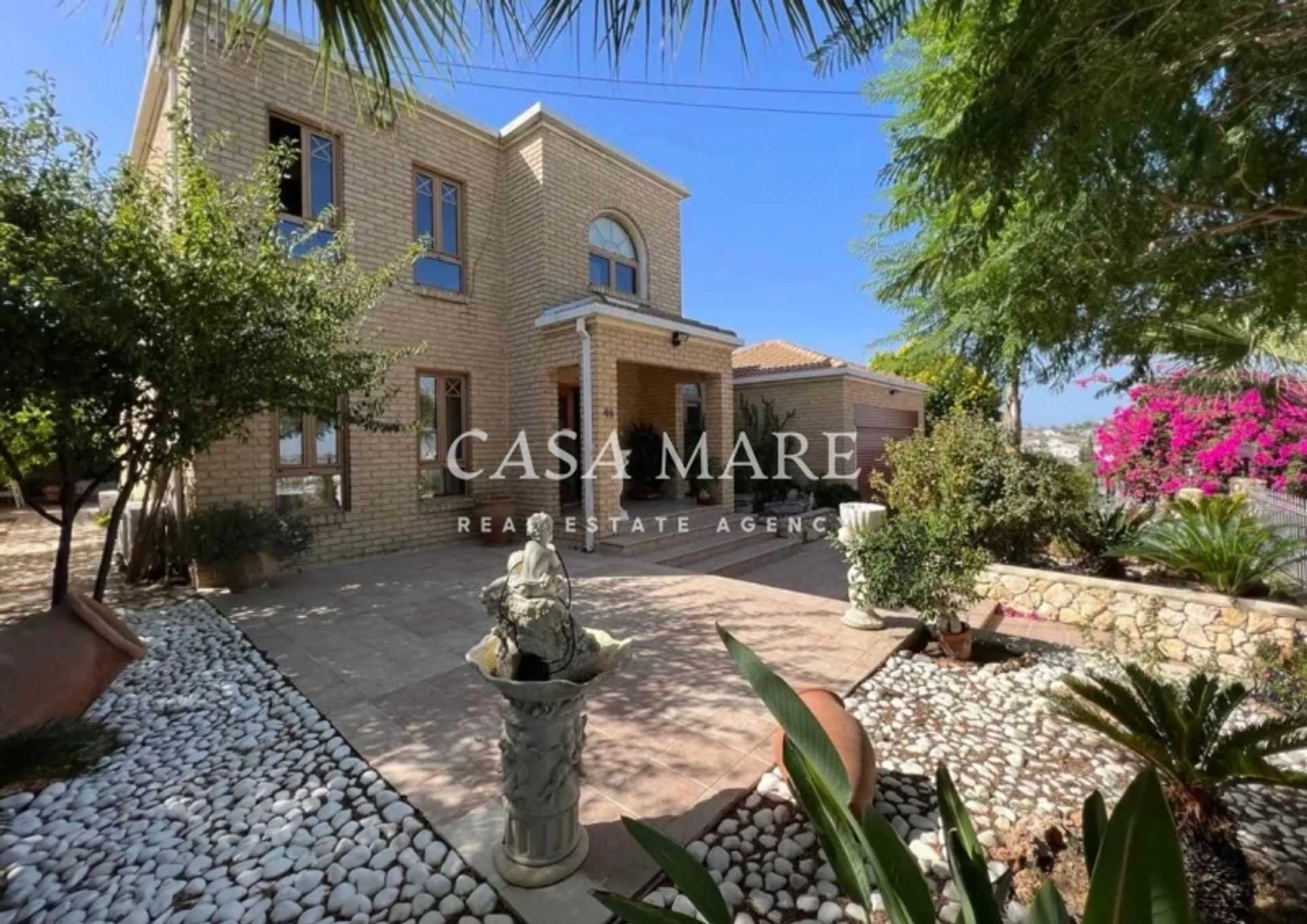 Property thumbnail 2