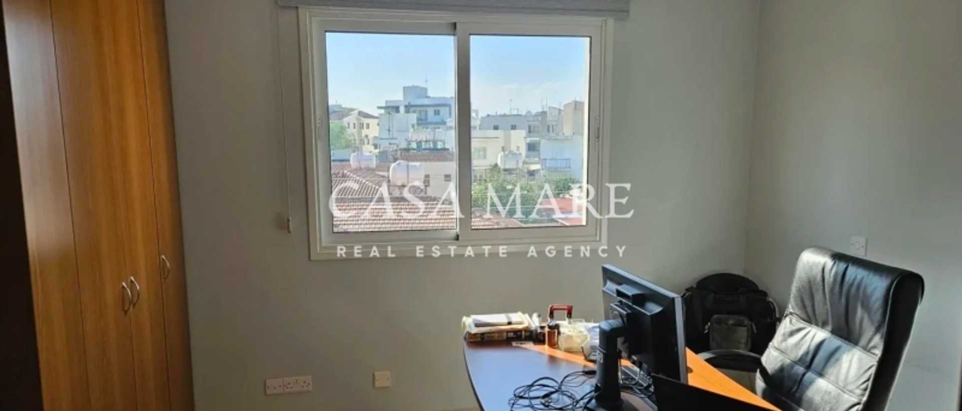 Property thumbnail 3