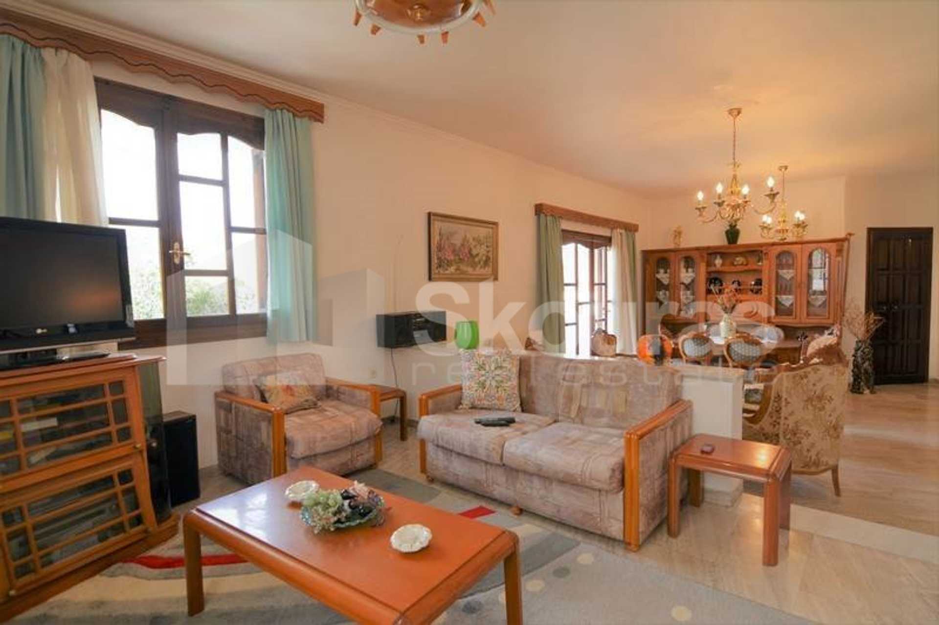 Property thumbnail 3