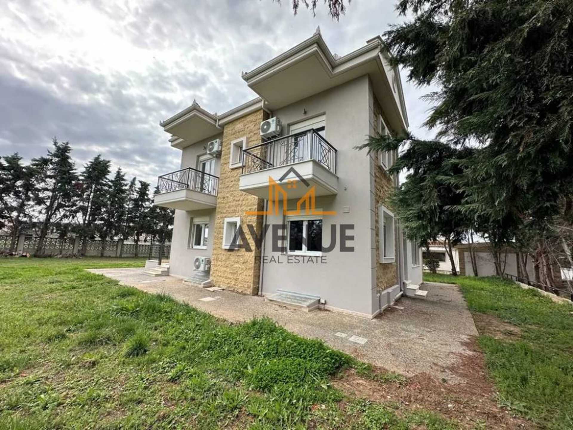 Property thumbnail 2