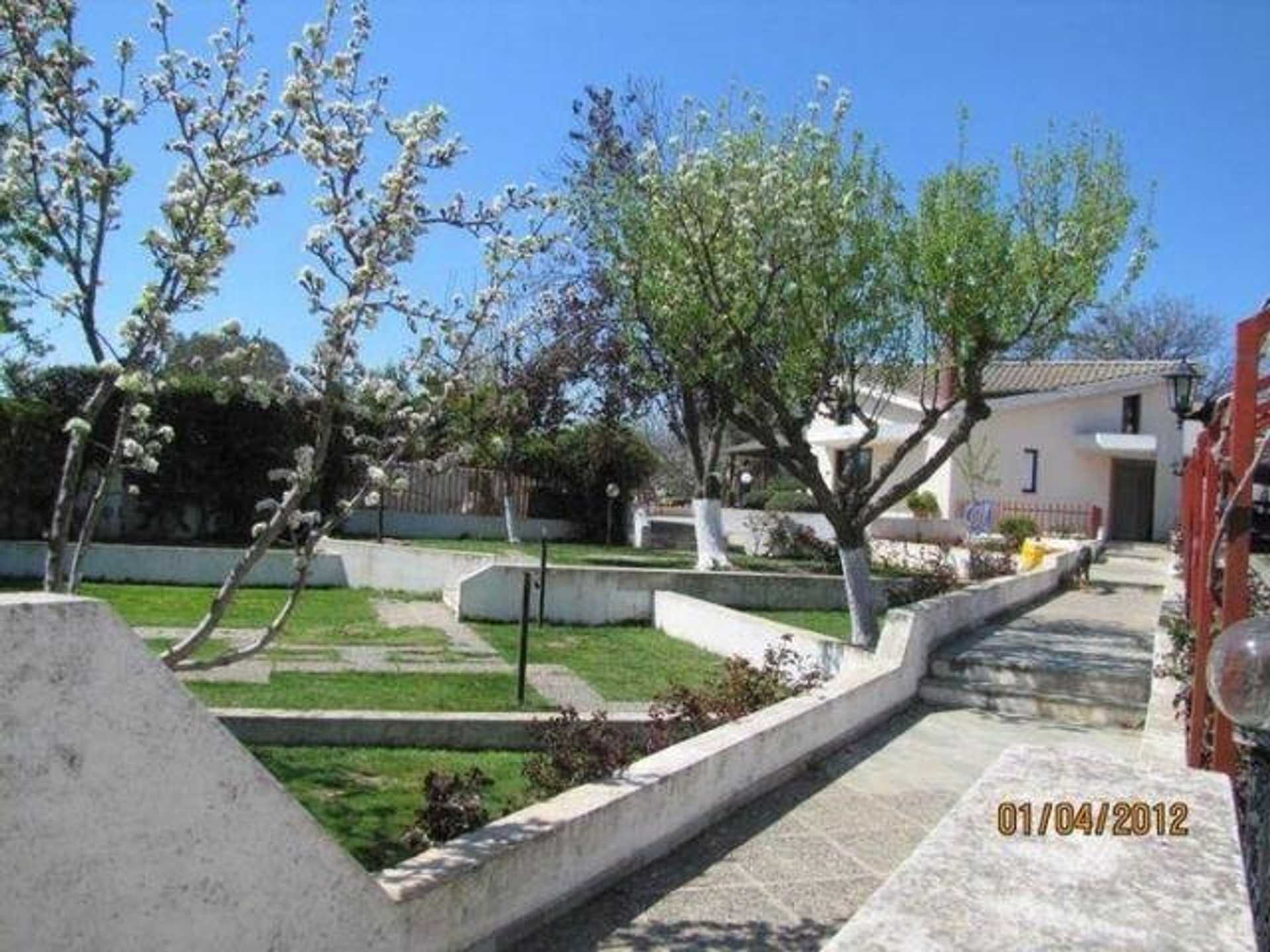 Property thumbnail 4