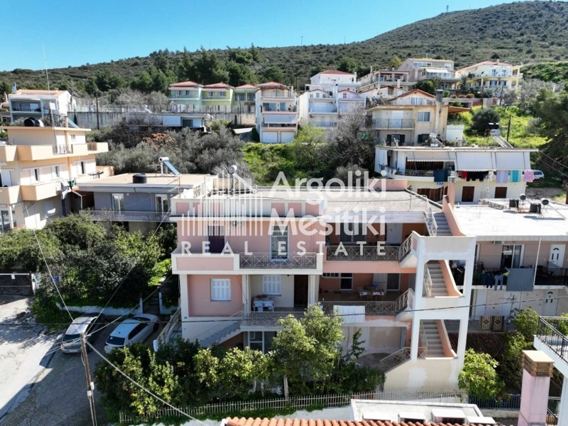 Property thumbnail 3