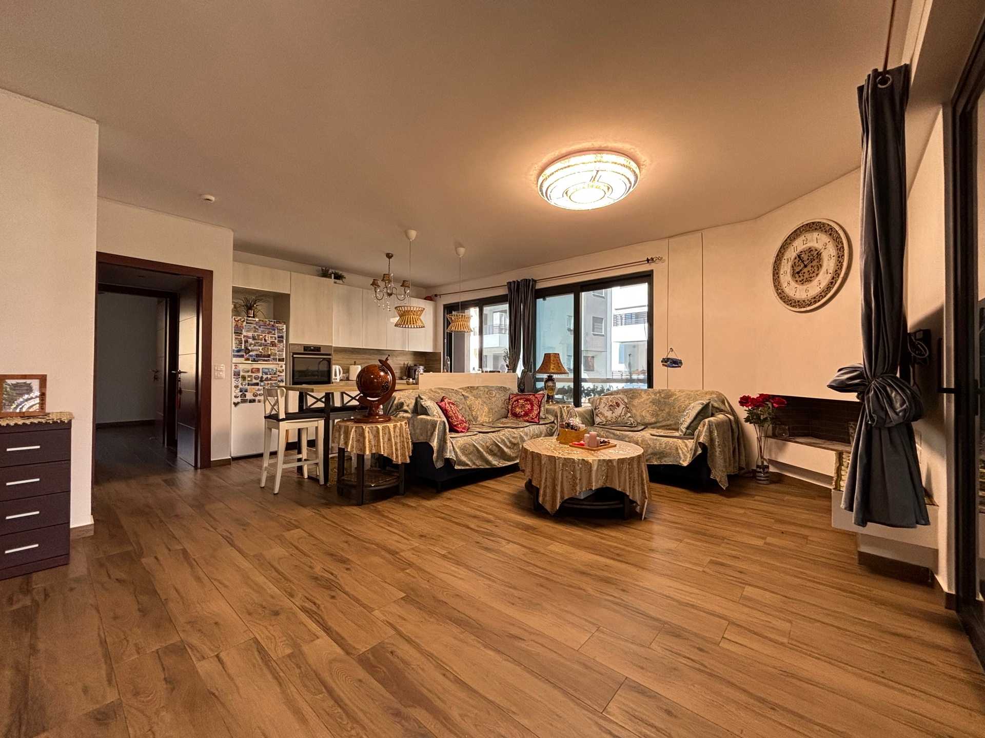 Property thumbnail 4