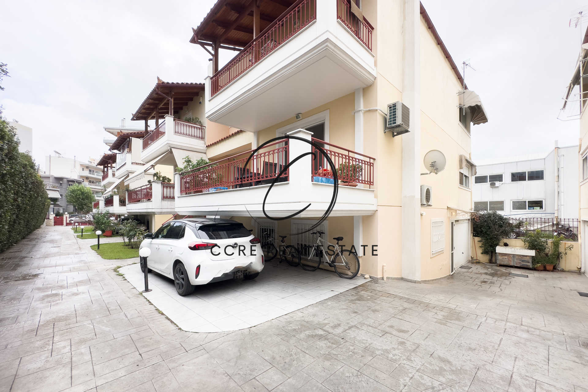 Property thumbnail 4