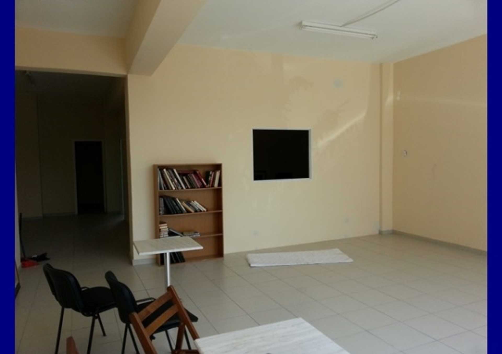 Property thumbnail 2