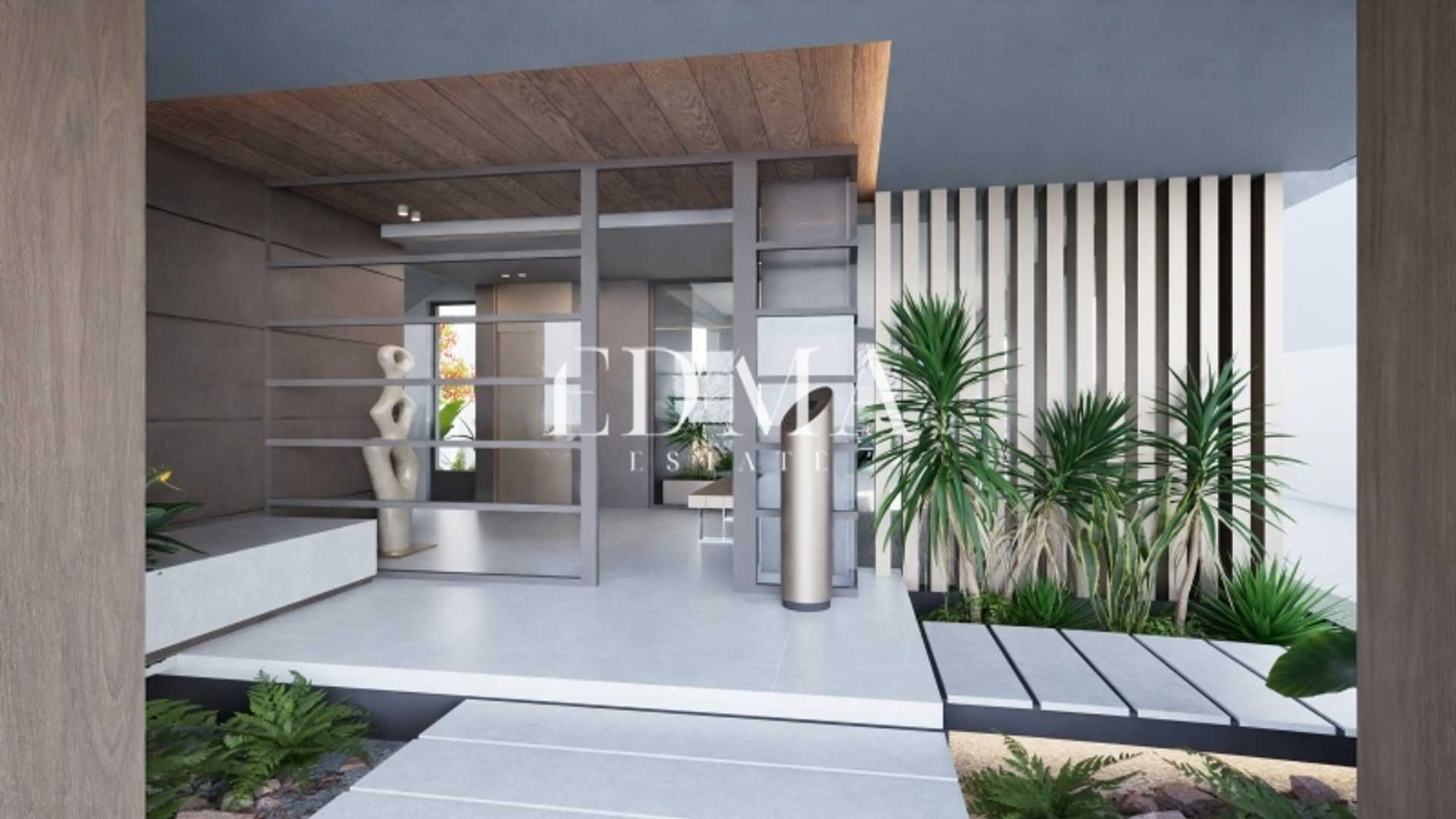 Property thumbnail 3