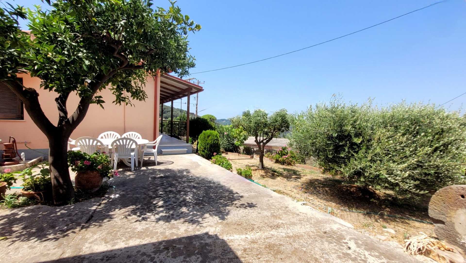 Property thumbnail 4