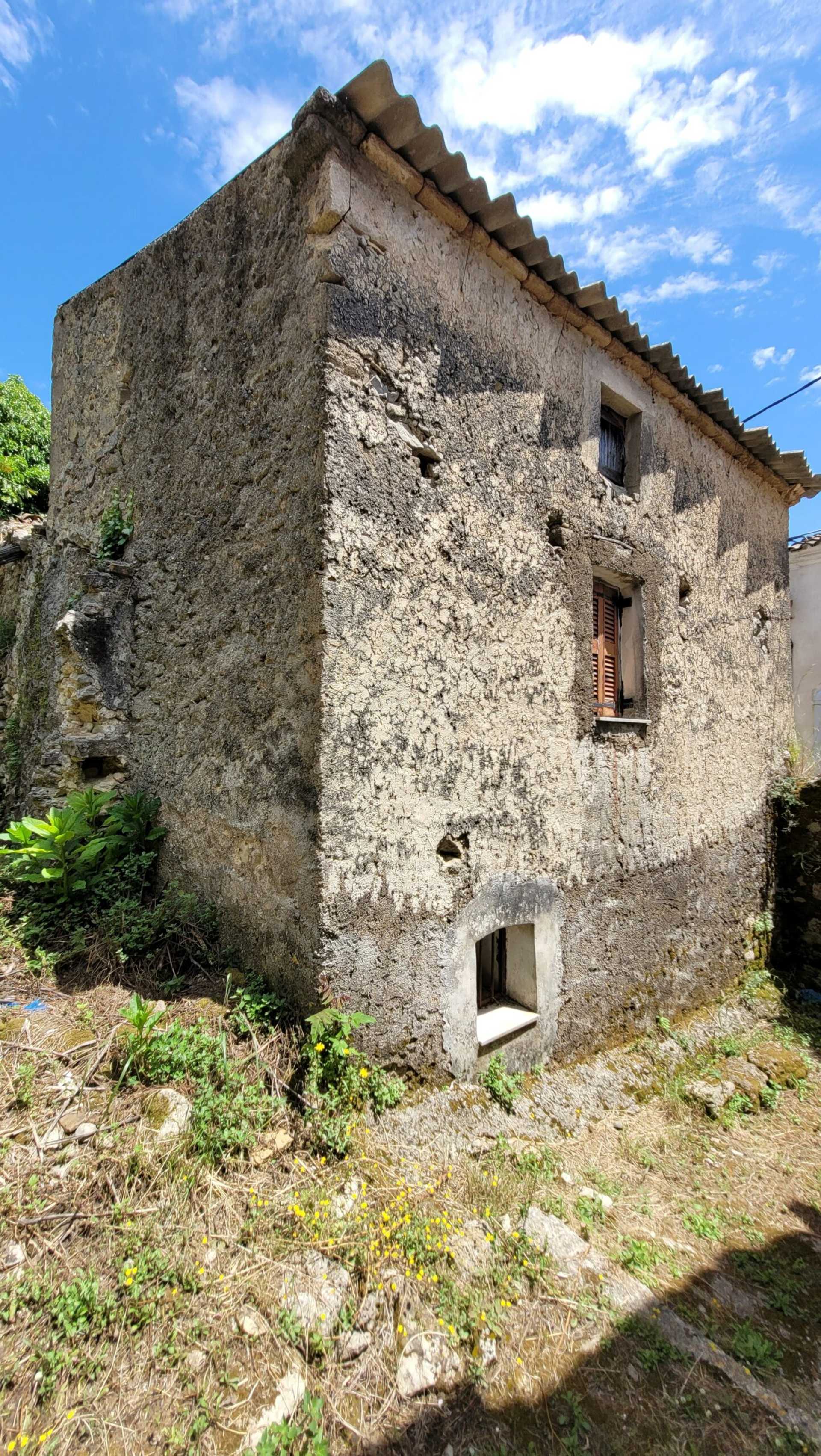 Property thumbnail 3