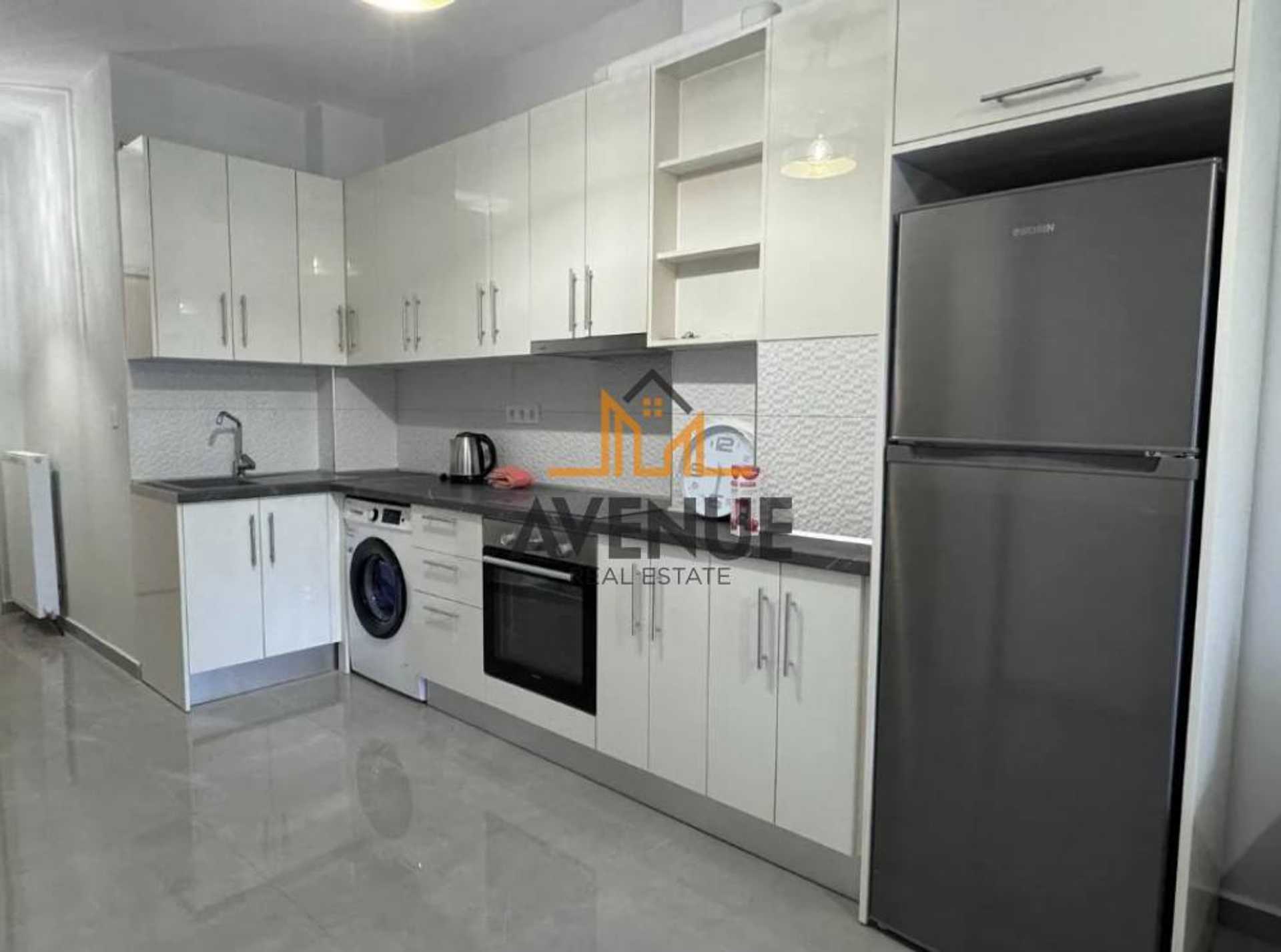 Property thumbnail 3