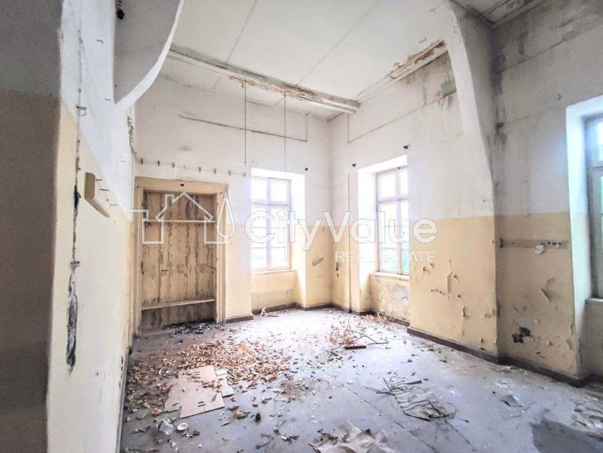 Property thumbnail 2