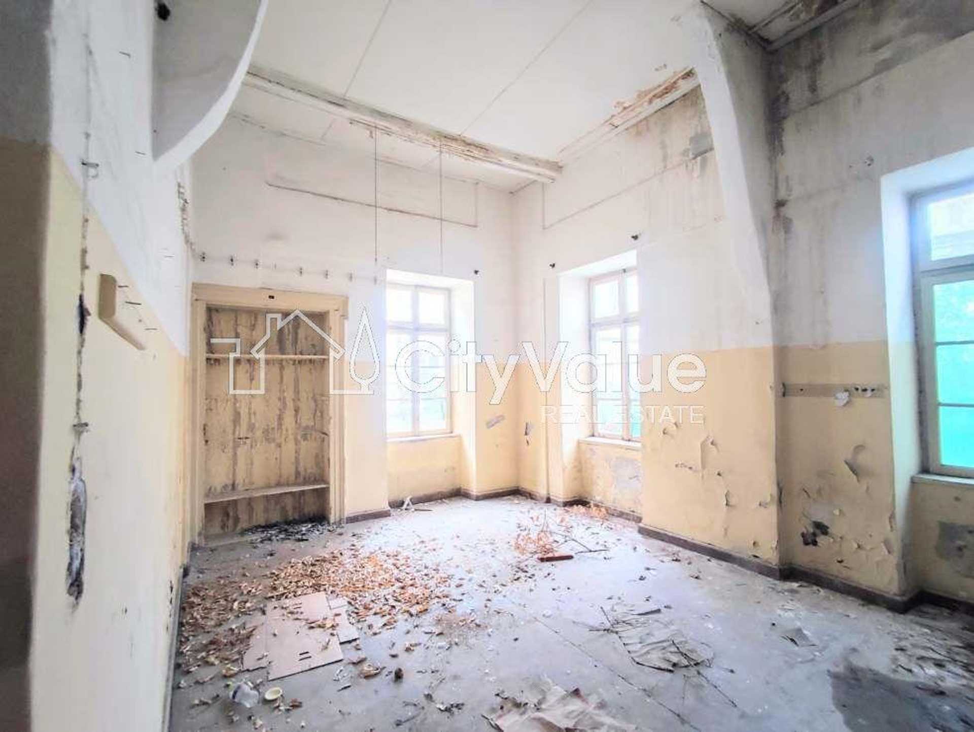 Property thumbnail 4