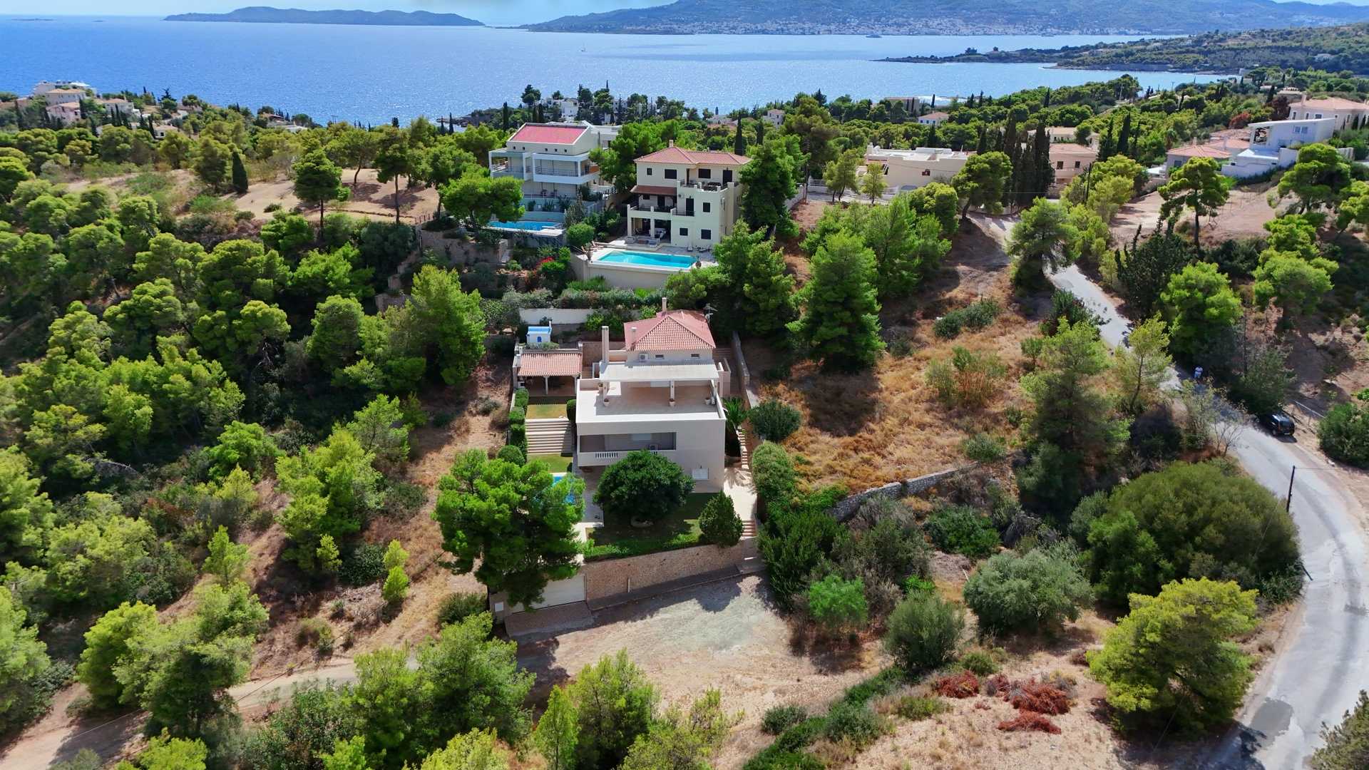 Property thumbnail 3