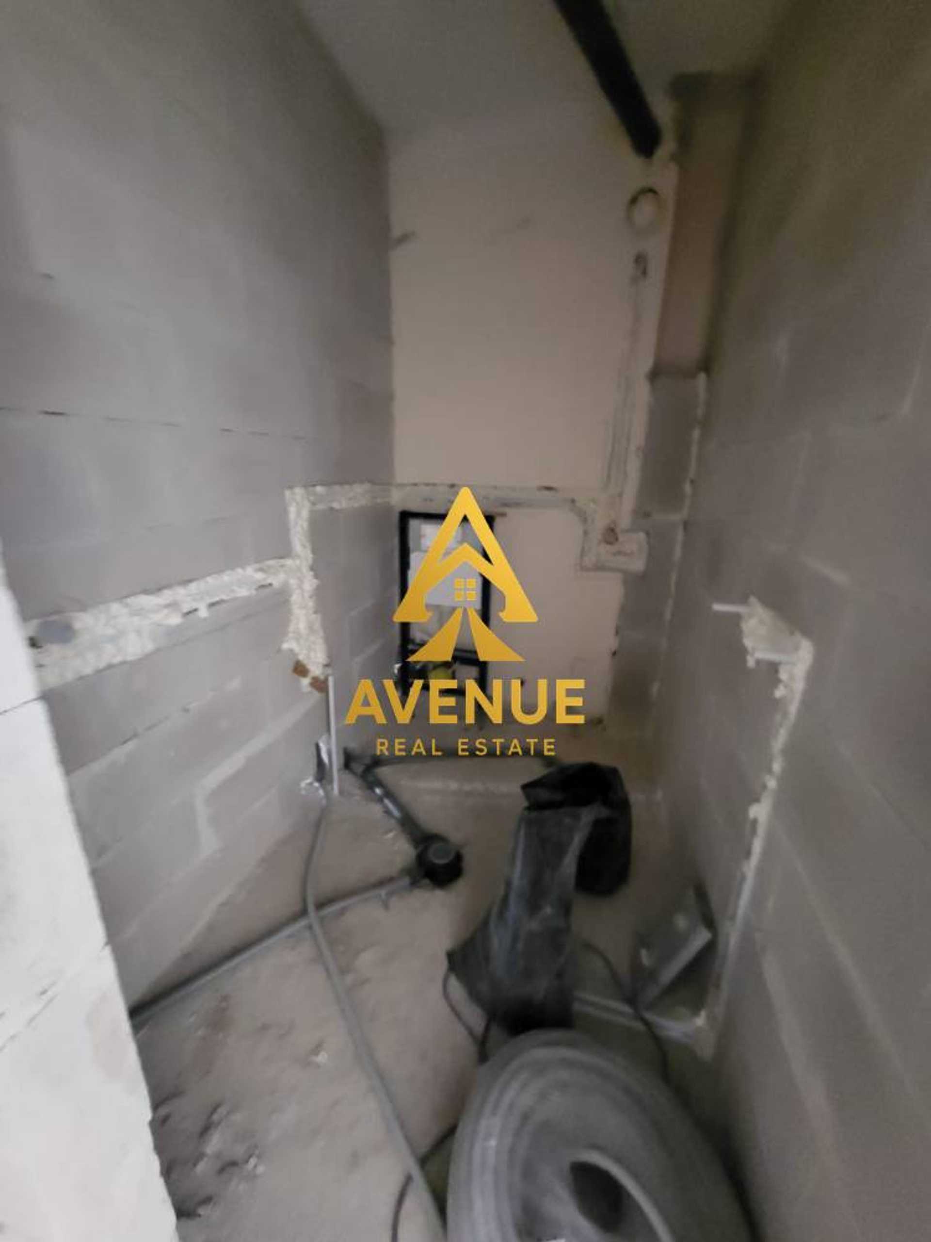 Property thumbnail 4