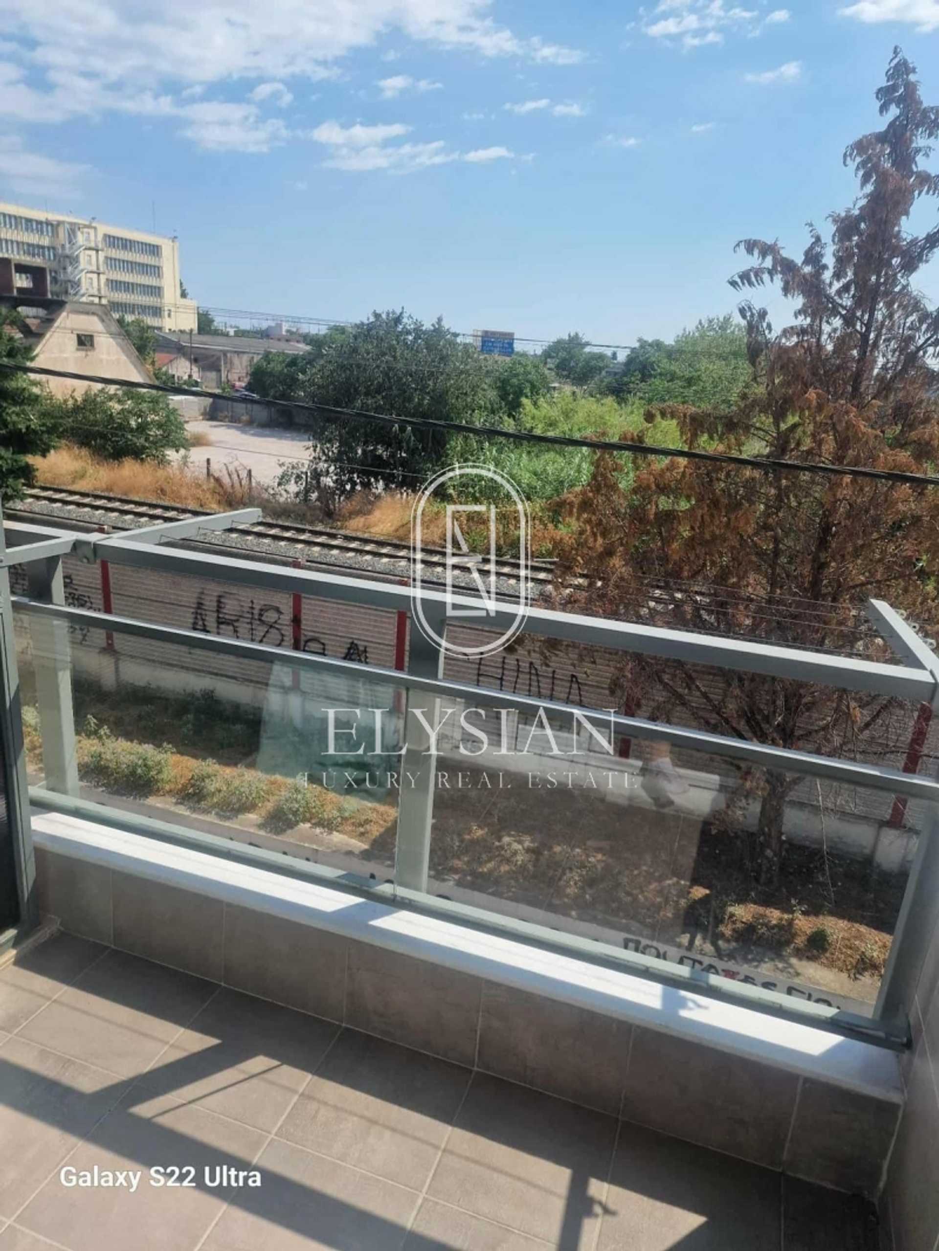 Property thumbnail 4