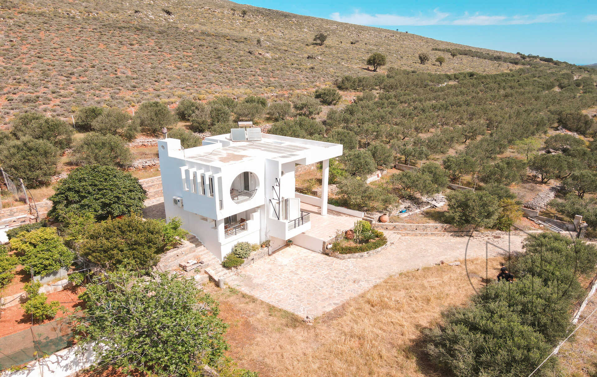 Property thumbnail 2